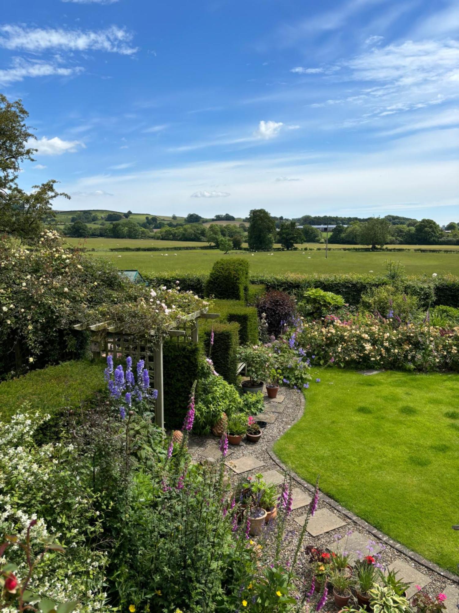 Close House Cottage York Bagian luar foto